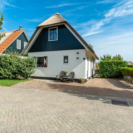 In Near & Sea Villa *