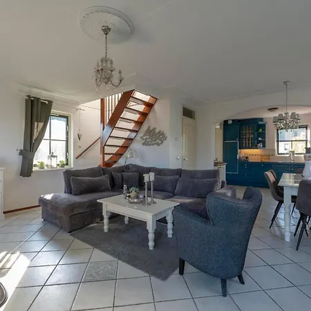 Villa In Near & Sea *