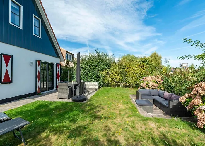 In Near & Sea Villa *